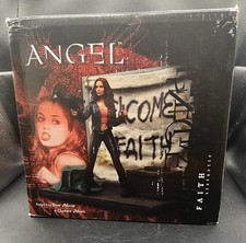 2004 Diamond Select Buffy The Vampire Slayer Angel Welcome Faith Limited Statue