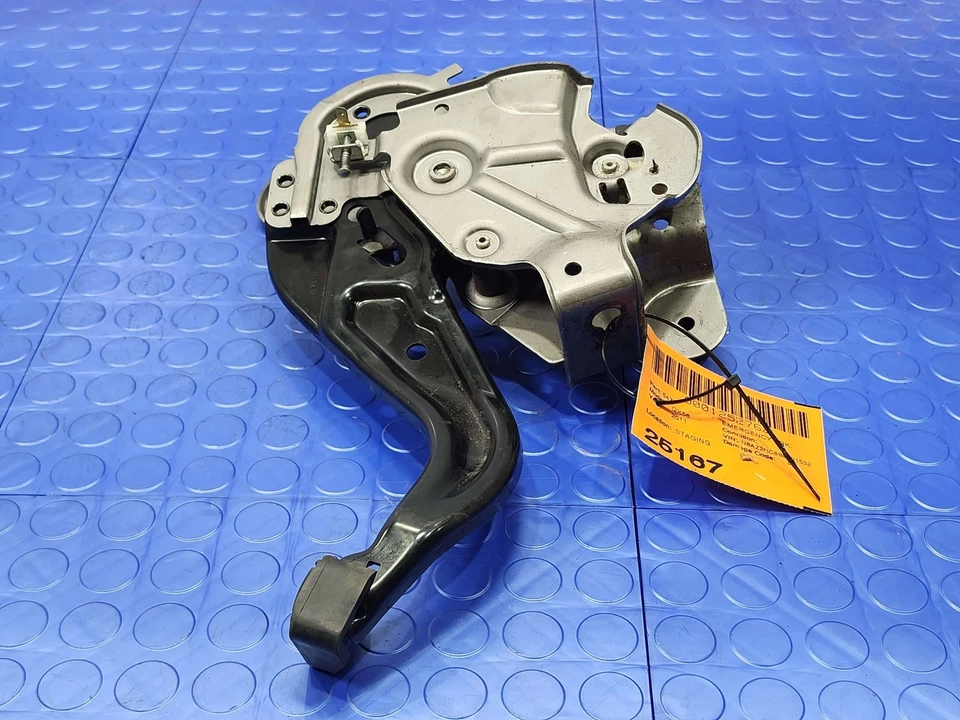 2011-2017 Infiniti QX56 QX80 Parking Brake Control Pedal Assembly OEM - Image 2 of 4