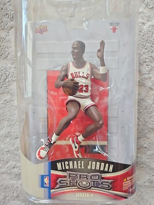 UPPER DECK AIR MICHAEL JORDAN PRO SHOTS ACTION FIGURE I AND II SET