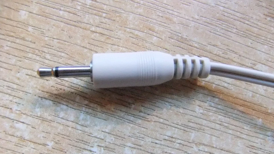 Original Bose DAB Antenna 2.5mm Aerial Antenna For DAB Module, Wave Series 3 & 4 - Image 4 of 4