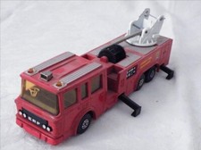 Camion de Pompier SNORKEL MATCHBOX SUPER KINGS  Epave - no dinky CIJ NOREV GAMA,