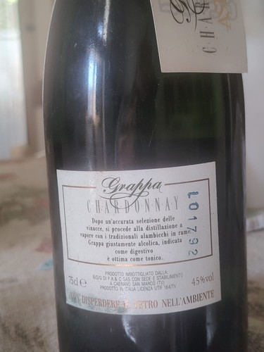 Rarissima Grappa ASTORIA CHADONNAY bottiglia n. 4494 (di 5000) vendemmia 1991 - Foto 8 di 20