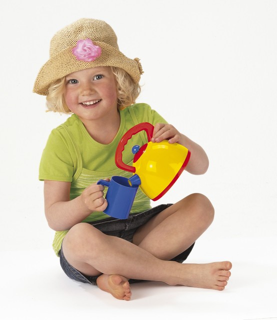 Early Learning Durable Kids Childrens Play Kettle & Pot Set by Dantoy