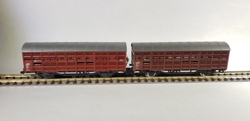 2x Roco 25051 Verschlagwagen, Gattung/Bauart Vlmmhs 63, 2-achsig, braun H2 | Zustand: Gebraucht