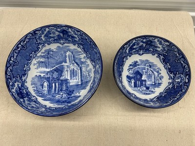 George Jones Abbey Flow Blue Set of Two Fruit, Serving or Mixing Bowls (279/280)