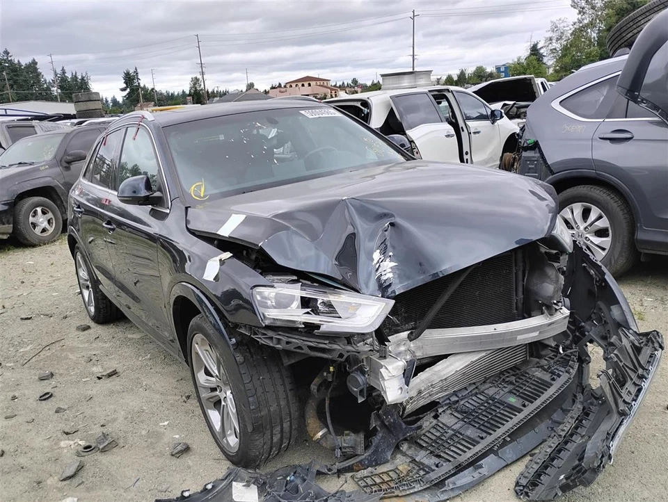 Used Engine Coolant Reservoir fits: 2015 Audi Q3  Grade A - Image 2 of 4