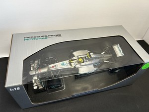 Mercedes Petronas AMG MINICHAMPS 1:18 Limited Edition Nico Rosberg First Win
