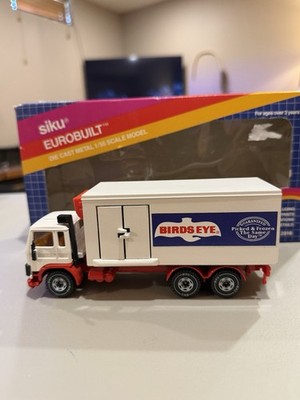 Vintage SIKU 2916 Volvo F7 Birds Eye Refrigerator Food Truck 1:55 Boxed (B4)