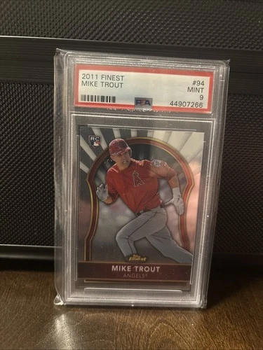 2011 Topps Finest - Mike Trout #94 Psa 9