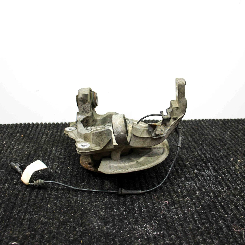 Buje trasero derecho ALFA ROMEO GIULIA 952 00505439880 2.0 gasolina 206kw 29584306 - Imagen 2 de 4