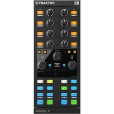 Native Instruments TRAKTOR KONTROL X1 MK2 Avec Case Comme Neuf Dj Pro Mixer