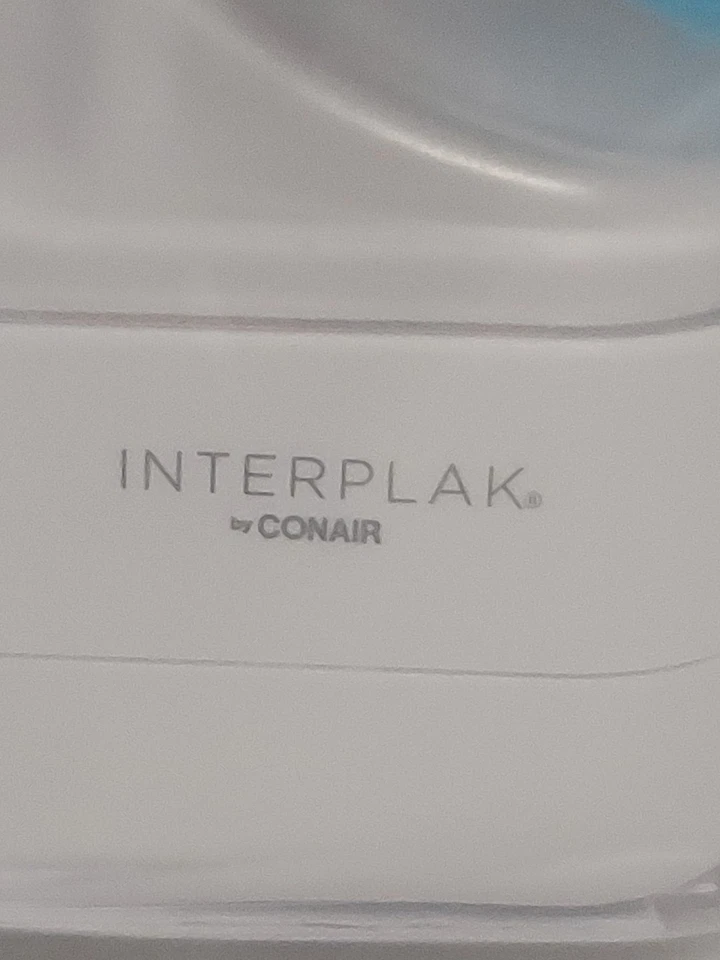 Sistema de hilo dental compacto Interplak Conair con chorro de agua modelo WJX01 nuevo Foto 4 de 4