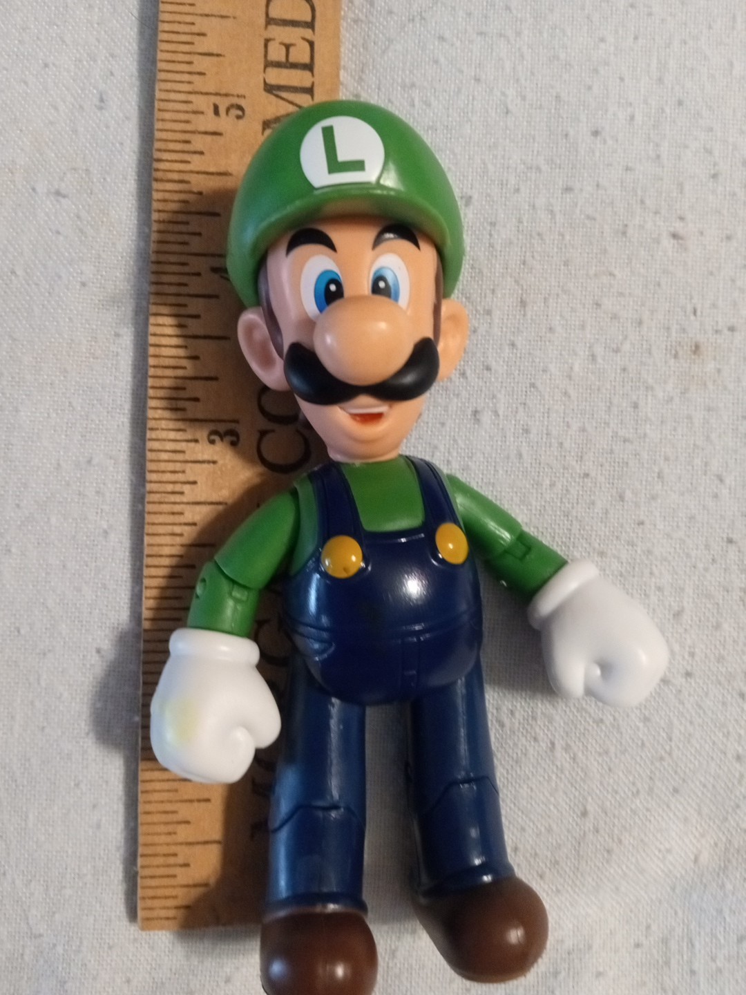 LUIGI 2015 JAKKS WORLD OF NINTENDO SUPER MARIO BROS. 4 5" POSEABLE ACTION FIGURE