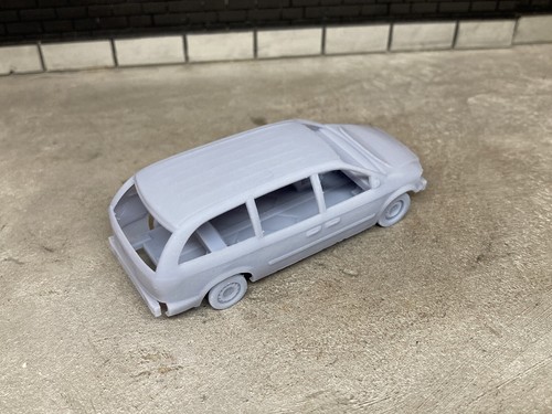 1/64 Scale 3D Printed Dodge Caravan Demolition Derby Minivan For Diecast Diorama - Imagen 5 de 18