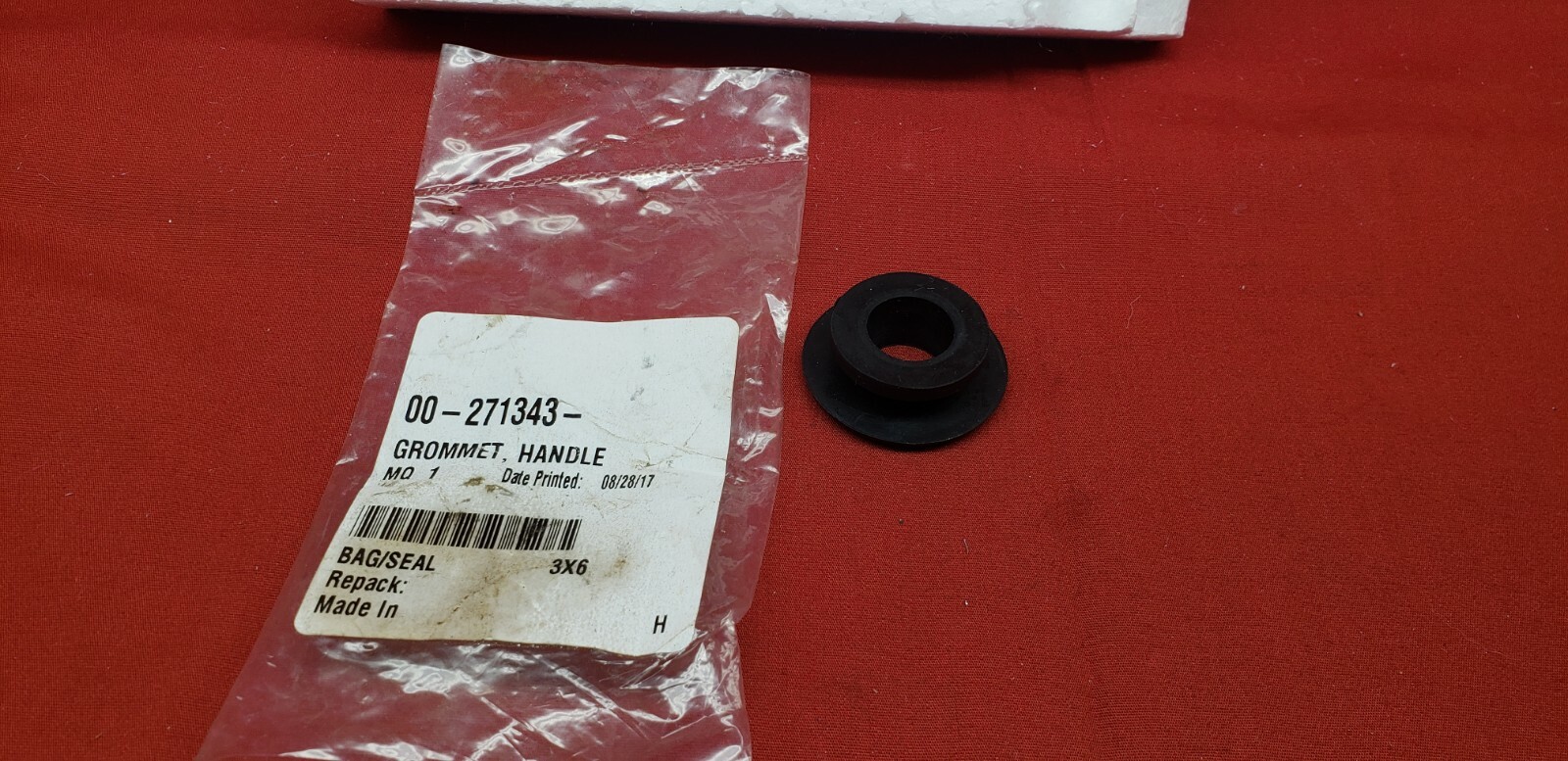 Hobart 40 Qt Mixer D330 D340 Bowl Lift Handle Grommet P/N 00271343 eBay