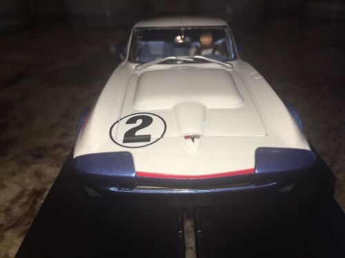 08366 Revell Beautiful 65' Corvette Grand Sport #2 Sebring 
