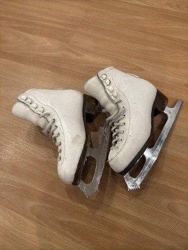 Professionelle Wifa-Schlittschuhe EU30 - Bild 2 von 8