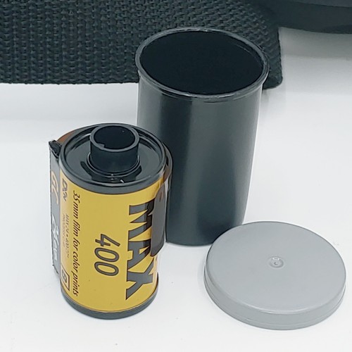 Vivitar PZ3560 DB Date Back 35mm Point & Shoot Film Camera WORKING W/ Film - Picture 2 of 6