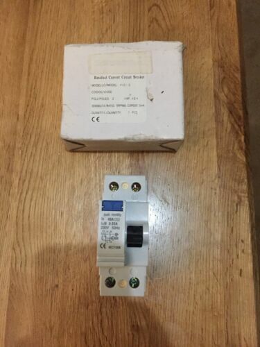 6 Way Consumer Unit 63 Amp RCD And 6X MCB Circuit Breakers 6A