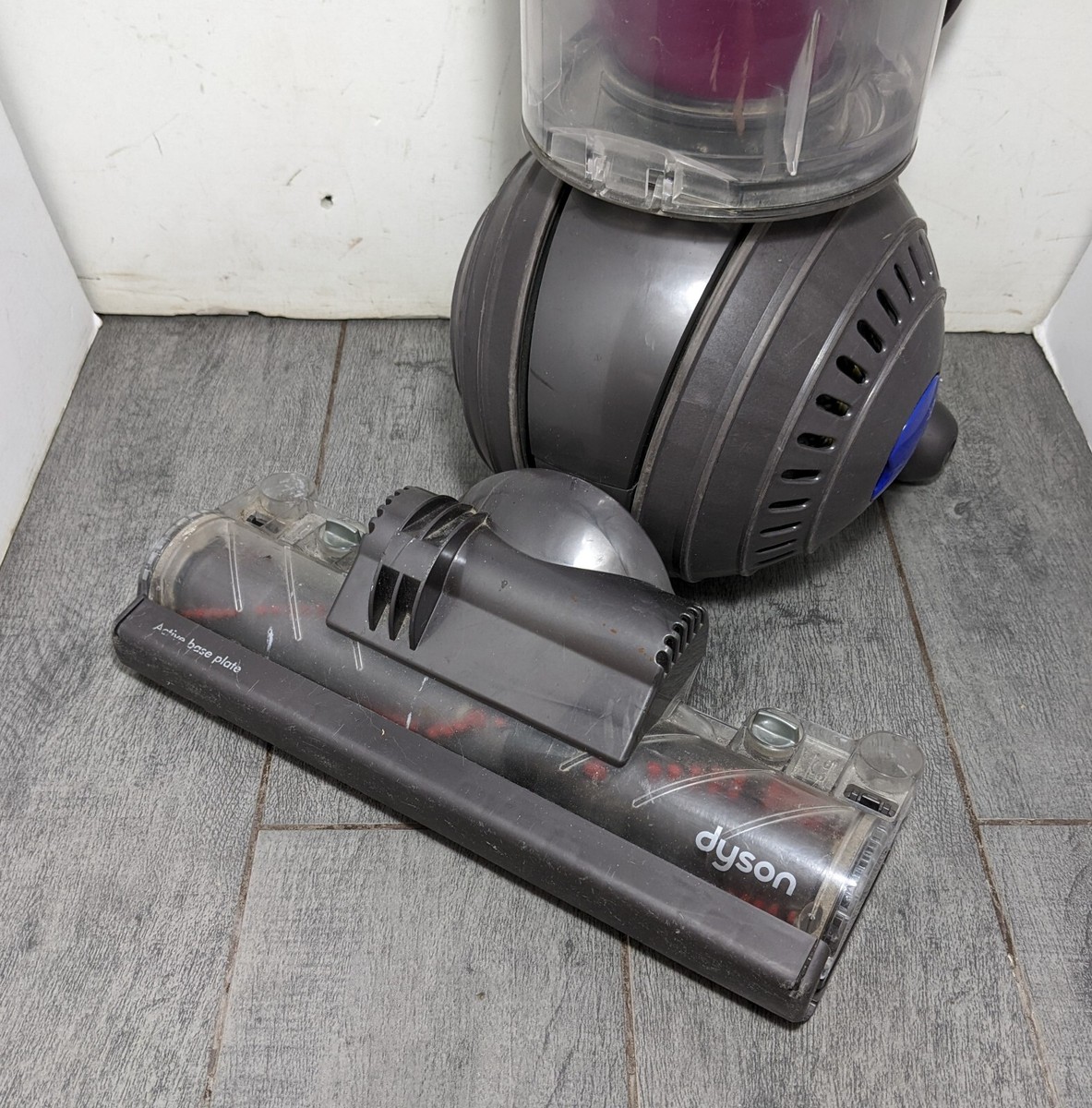 ダイソン 新品 Read desc: Dyson DC41 Upright Bagless Ball Vacuum Cleaner w