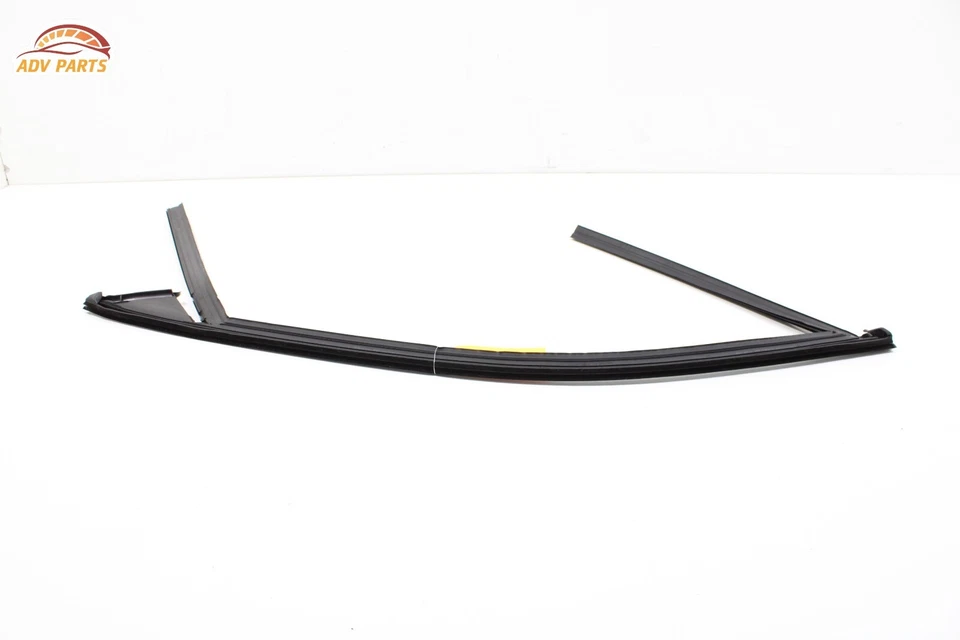 Volvo XC90 2016-2024 puerta delantera izquierda ventana vidrio canal de funcionamiento sello y moldura OEM Foto 4 de 4