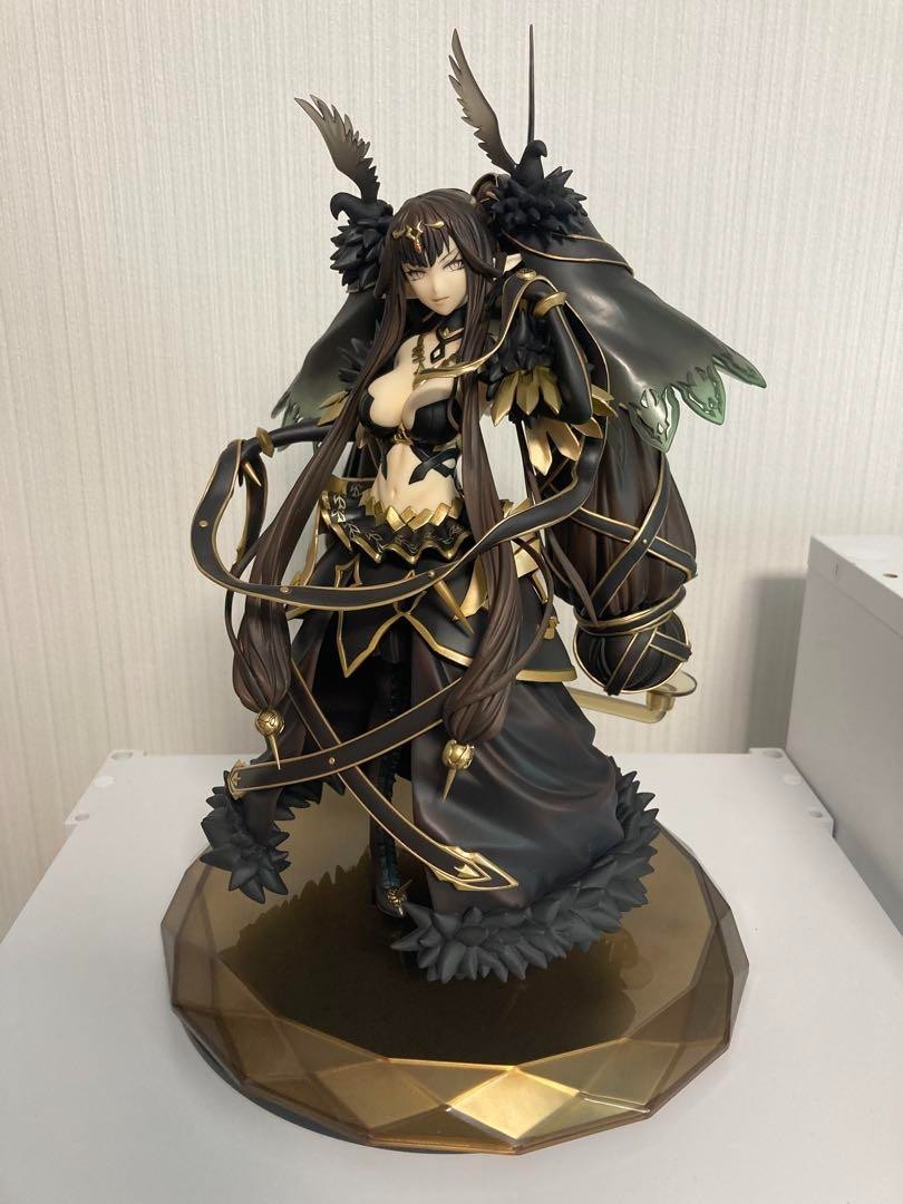 Figura PVC Fate Grand Order Semiramis Assassin escala 1/7 Phat! Japan Track