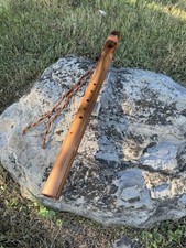 Native American Style Flute Western Cedar Hijaz Scale Low D 440 Hz.