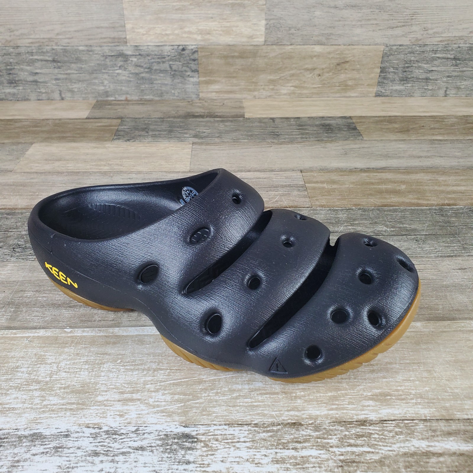 Sandalo uomo Keen Yogui taglia 12 comodo casual nero gomma punta tonda scarpe slip on