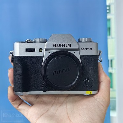 Fujifilm X-T10 16.3MP SLR-style Mirrorless Digital Camera Body -95% NEW Tested