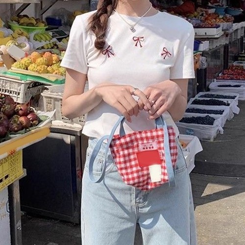 Everyday Apparel Bow Print Top Brand New Condition Moderate Elasticity - Picture 2 of 16