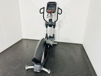 Star Trac 8-RDE Elliptical Trainer Silver