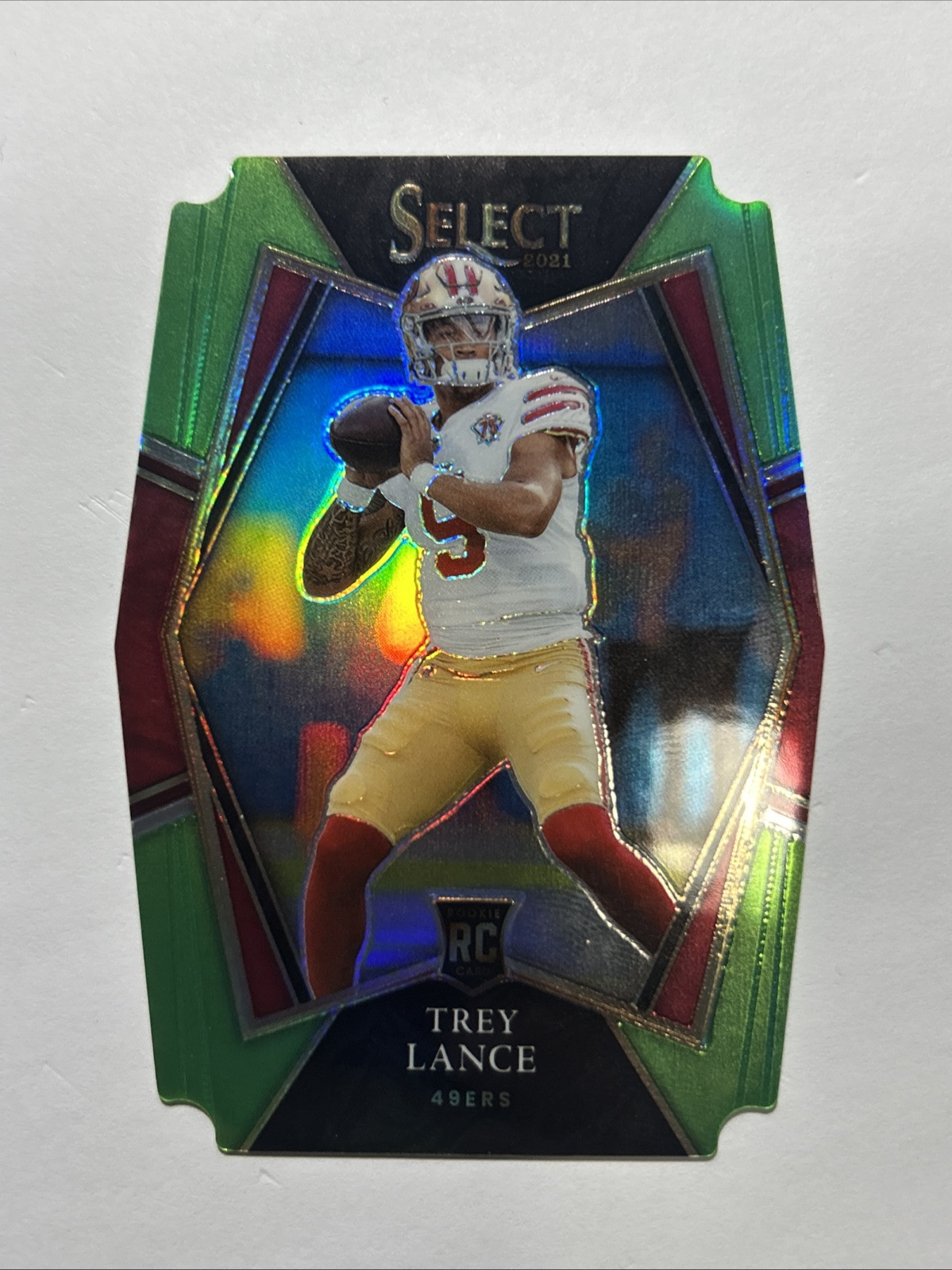 2021 Select Trey Lance Premier Level Neon GREEN Prizm Die-Cut #145 RC 190/349