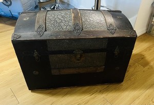Antique Barrel-Top Trunk Embossed Metal Floral Pattern Wood Chest Victorian