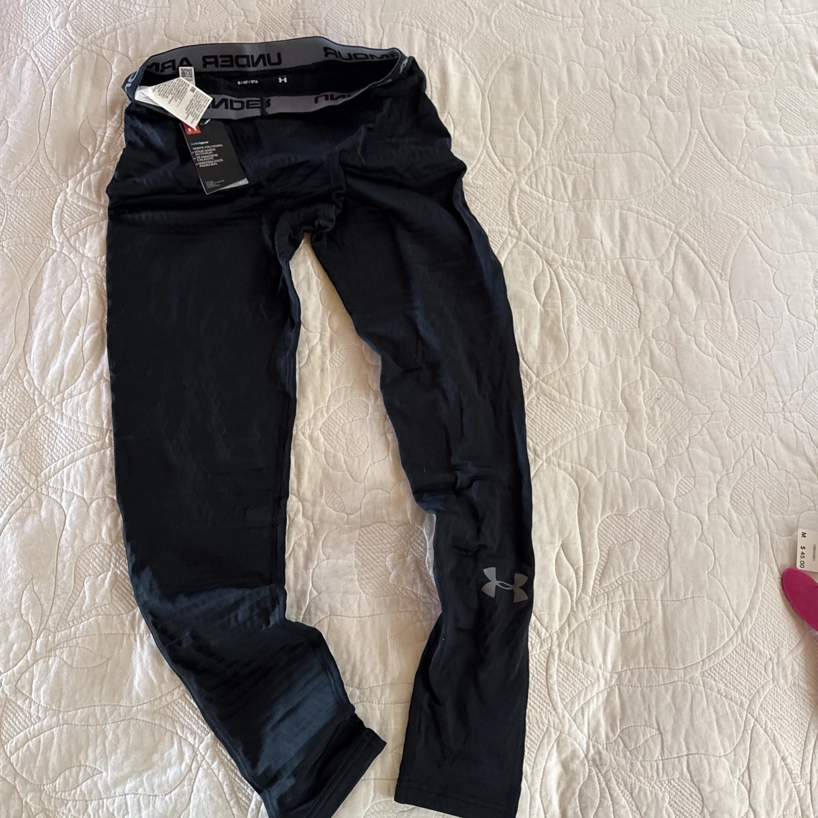 NWT Under Armour Boys' Large Cold Gear Pants Black