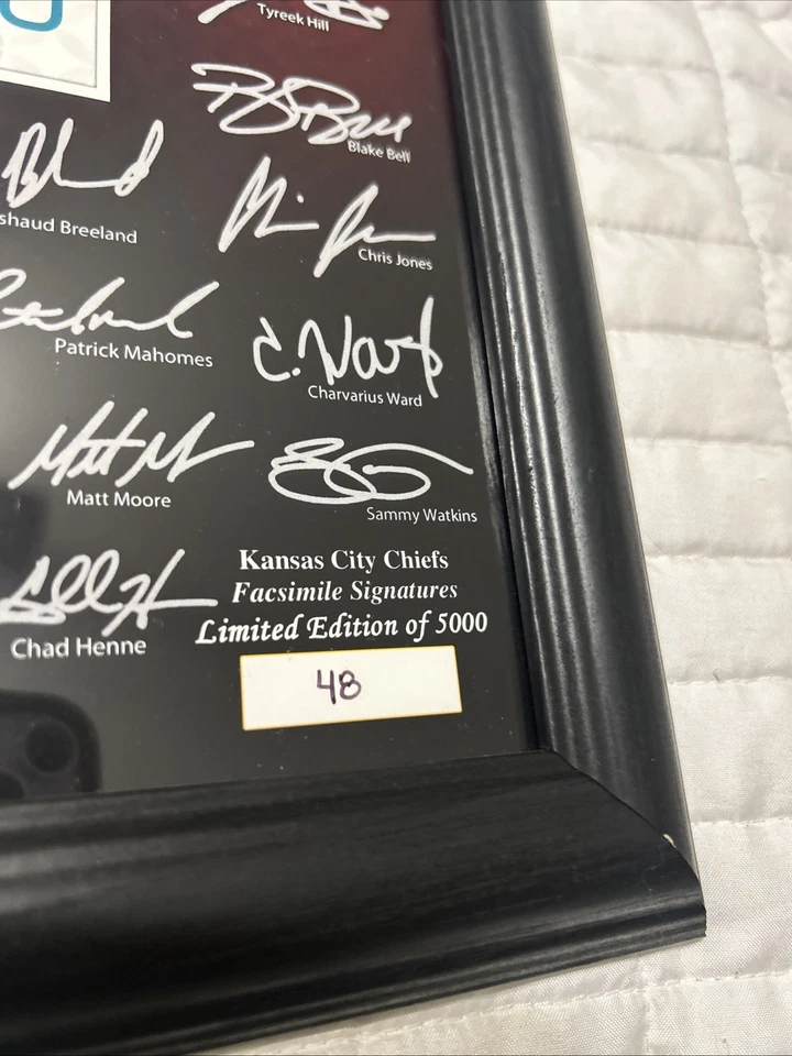 Kansas City Chiefs 12"" x 20"" Super Bowl LIV Champions Banner Raising #48 Foto 3 de 4