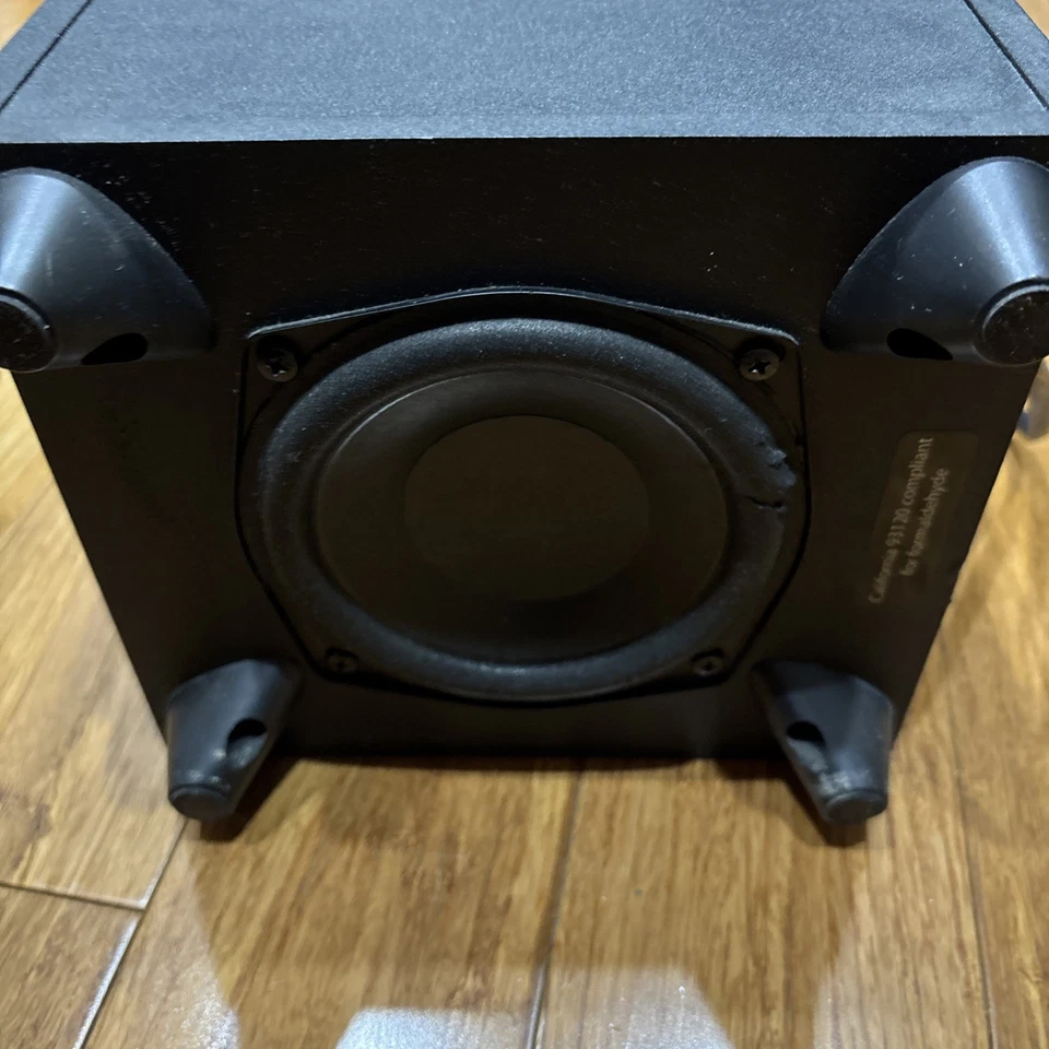 Logitech Z506 Surround Sound 5.1 solo subwoofer - Immagine 3 di 4