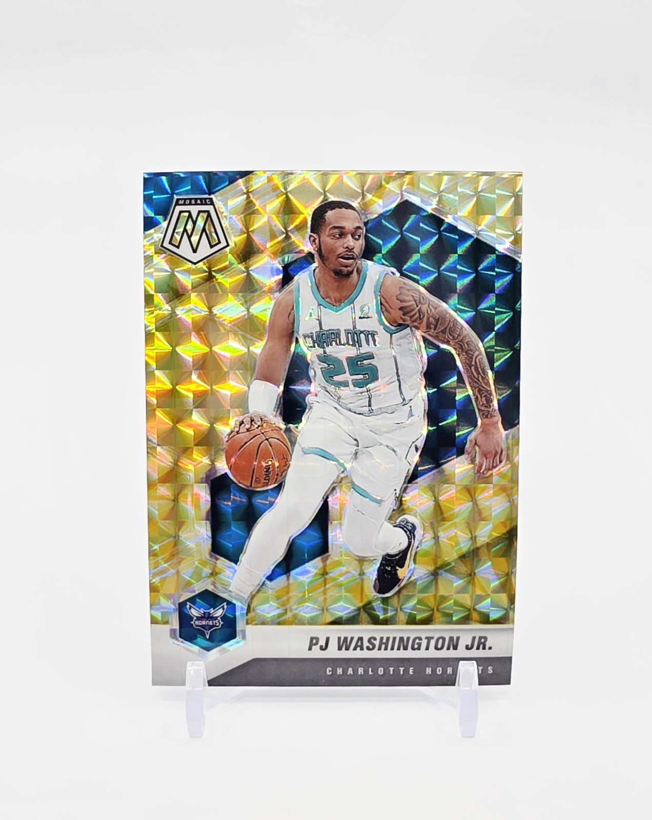 2020-21 Panini Mosaic PJ Washington Jr. Yellow Reactive Prizm No. 27