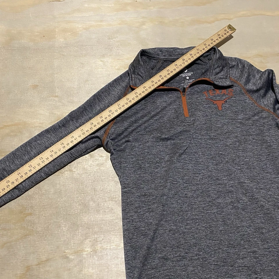 Colosseum Texas Longhorns 1/4 zip pullover women’s Medium - Image 4 of 4