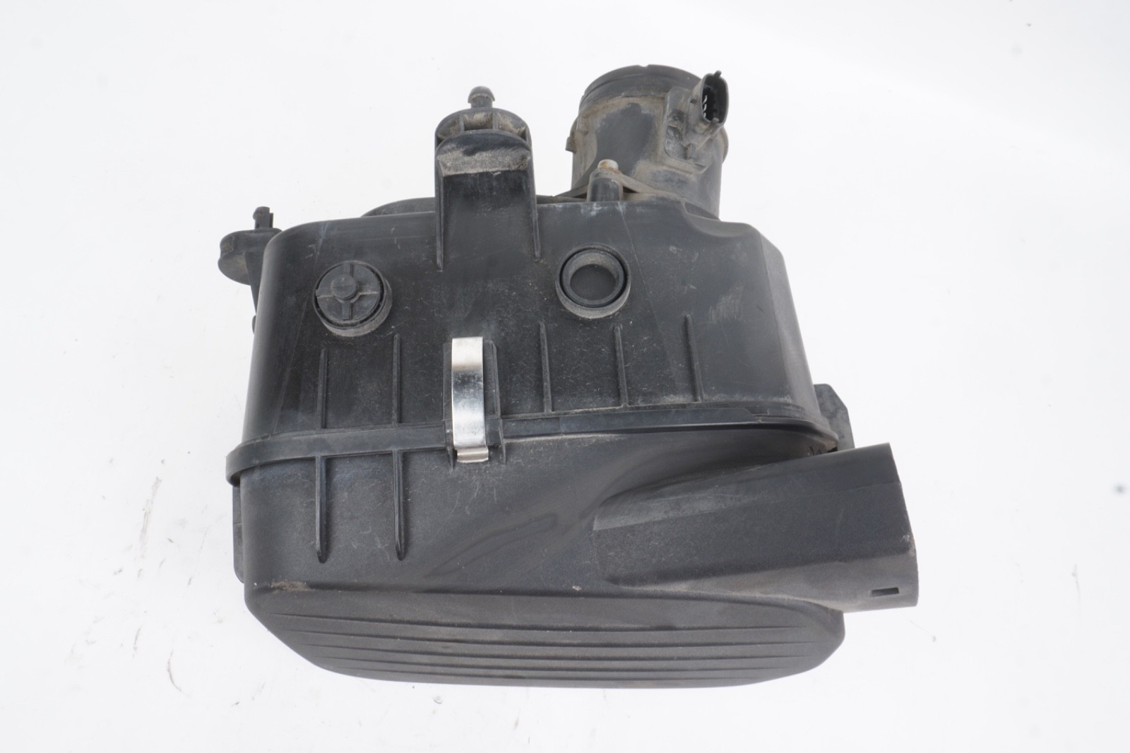 14-18 Maserati Ghibli Quattroporte Engine Air Intake Filter Left 670005844 OEM