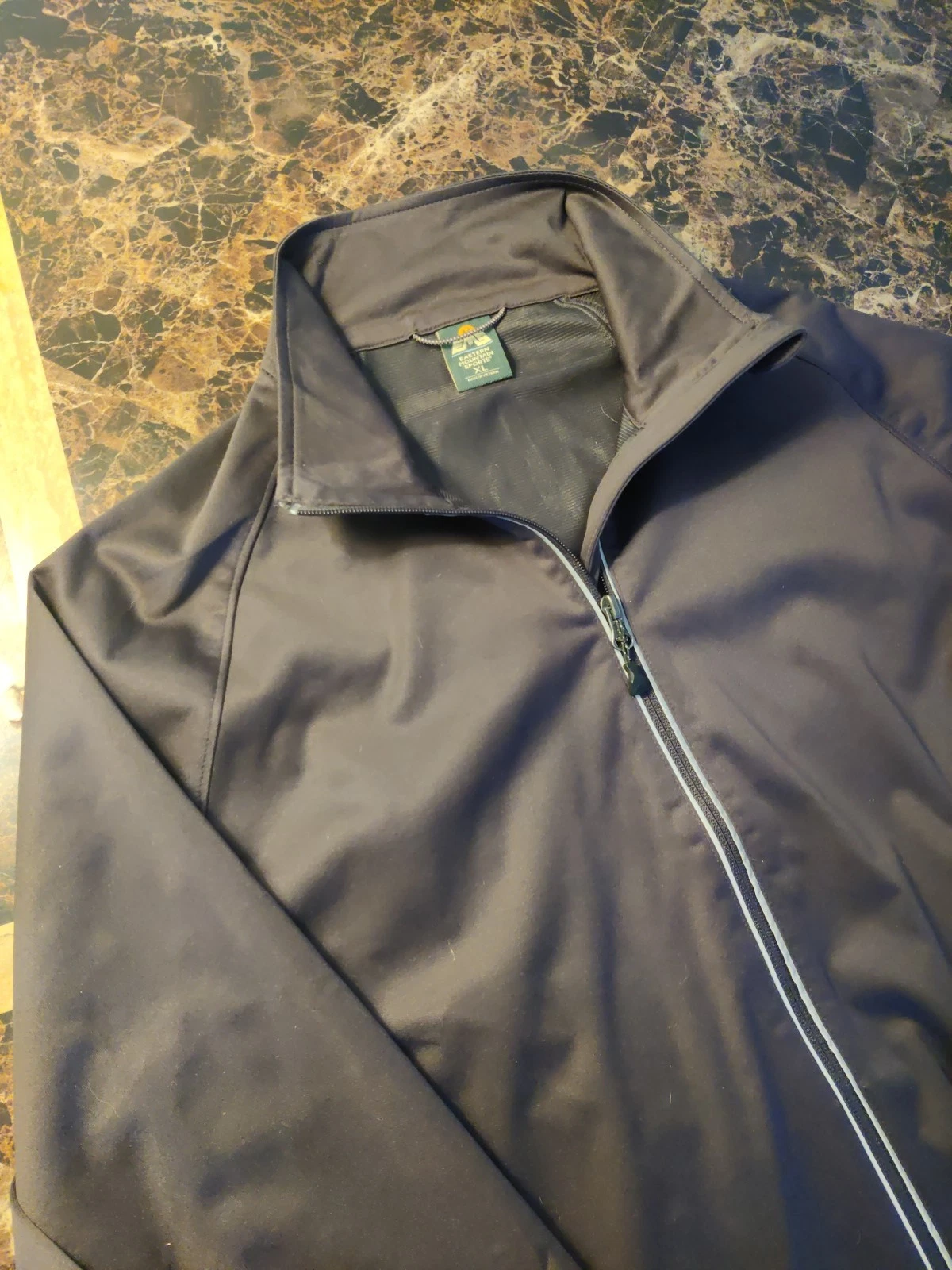 Eastern Mountain Sports Full Zip Jacket Windbreaker With Pockets Women's XL
Opens in a new window or