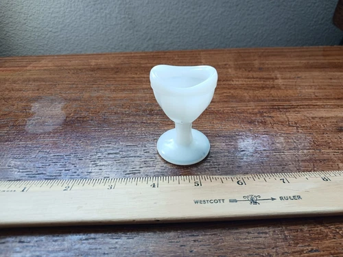 Vintage Optical Eye Wash Cup White Milk Glass 8 Panel marked 7 G on the bottom