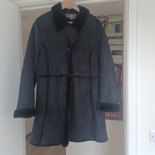 Woman Black Faux Suede Jacket (echologycal Fur)