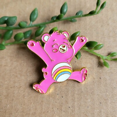 Care Bear Emaille Pin Anstecker - Pink Care Bears Regenbogen Cheer Bear 90er Pin Geschenk