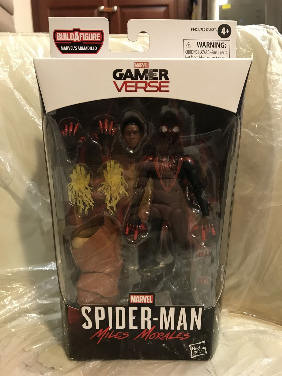 Marvel Legends Series Miles Morales Spider-Man, Collectible 6-inch Action  Figures, 2 Accessories