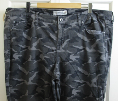 ヴィンテージ もの Torrid Gray Camo Crop Jeans Womens Size 24 44x25 Tapered Stretch