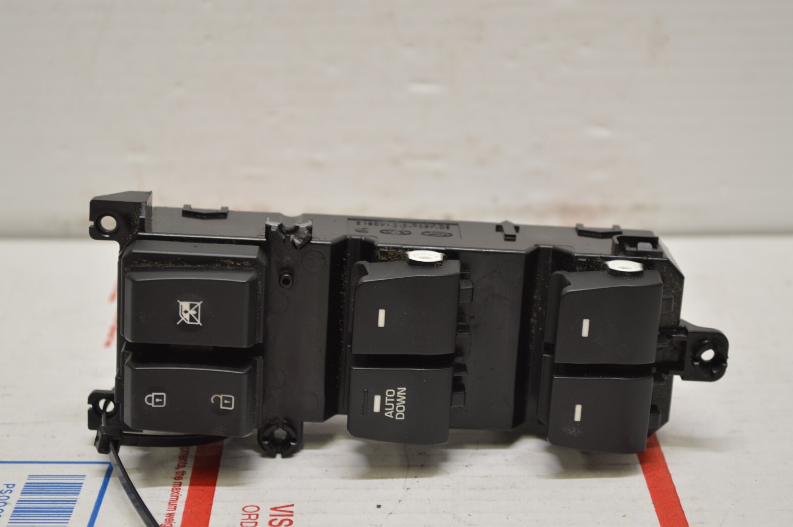 2016 2021 Hyundai Tucson Power Window Master Switch Door Window Button