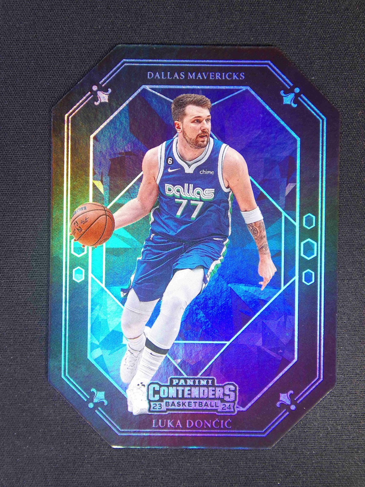 2023-24 Panini Contenders Luka Doncic #1 Crown Jewels Case Hit SSP