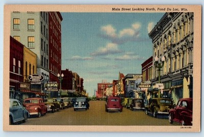 1940 Fond Du Lac Wisconsin WI Postcard Main Street Looking North Store Building