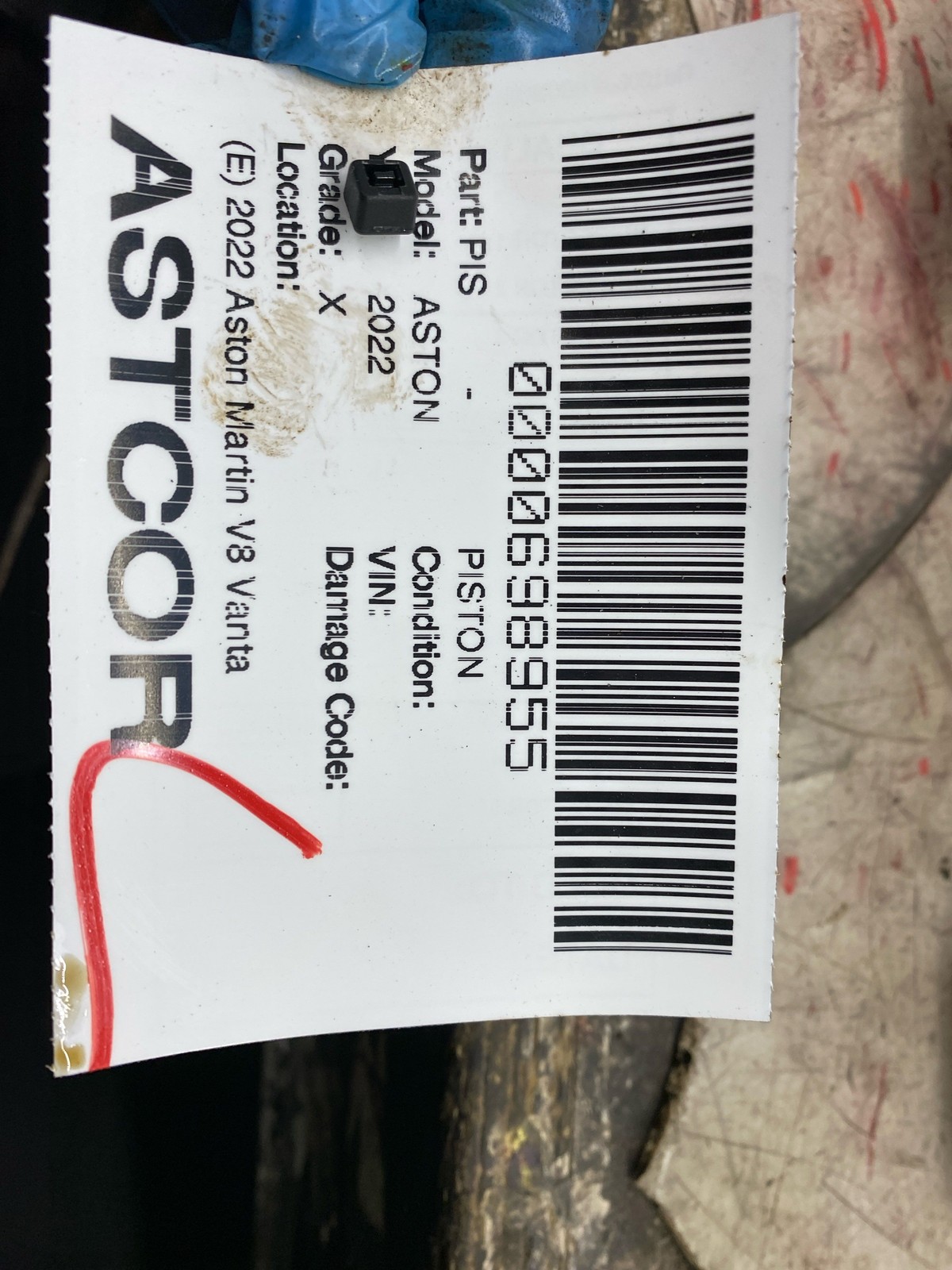 (E) 2022 Aston Martin V8 Vantage 4.0L M177 Enigne Piston & Connecting Rod Oem