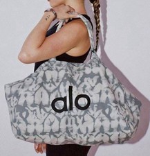 ALO Alo Yoga Gray Tie Dye Large Tote Gym Travel Carry-on